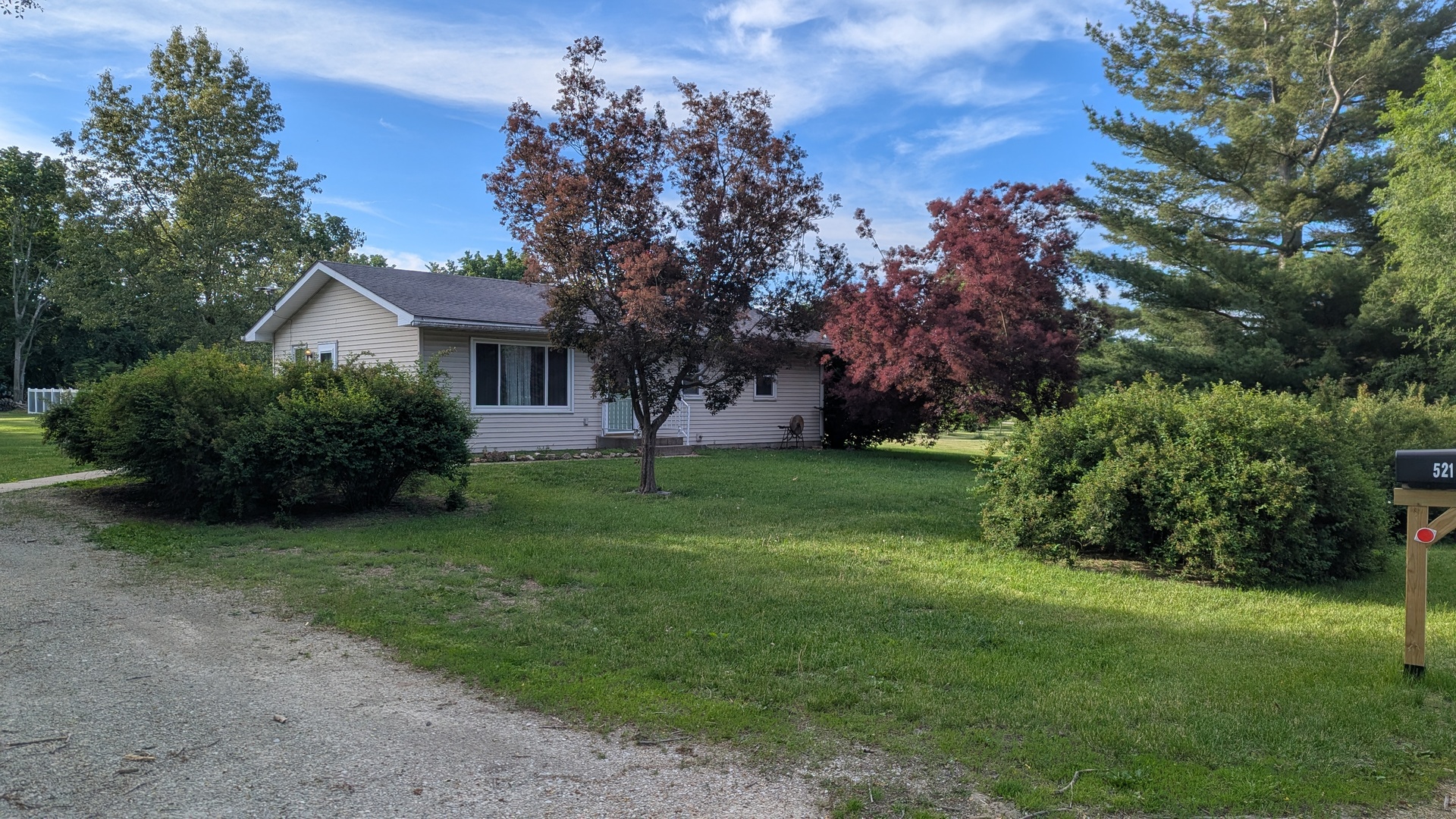 521 12th Street, Erie, IL