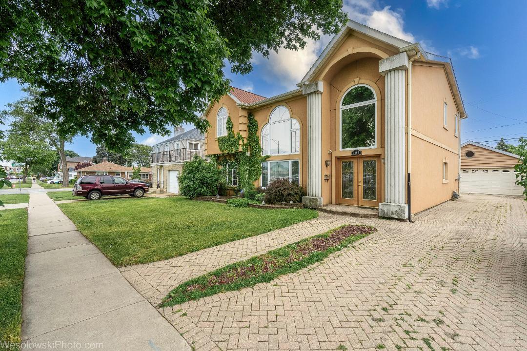 7305 W Foster Avenue, Harwood Heights, IL