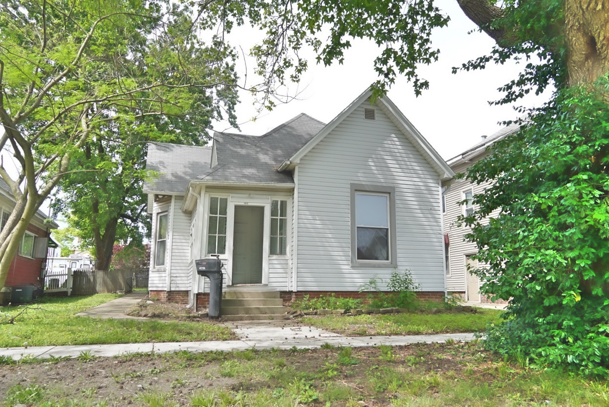 1412 Edgar Avenue, Mattoon, IL