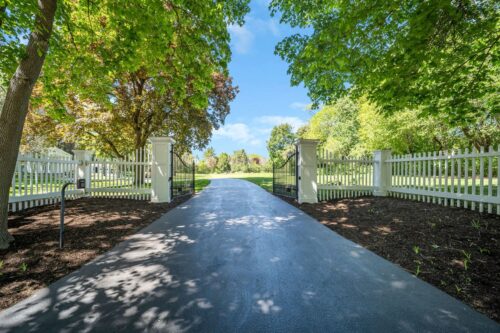 32 Otis Road, Barrington Hills, IL