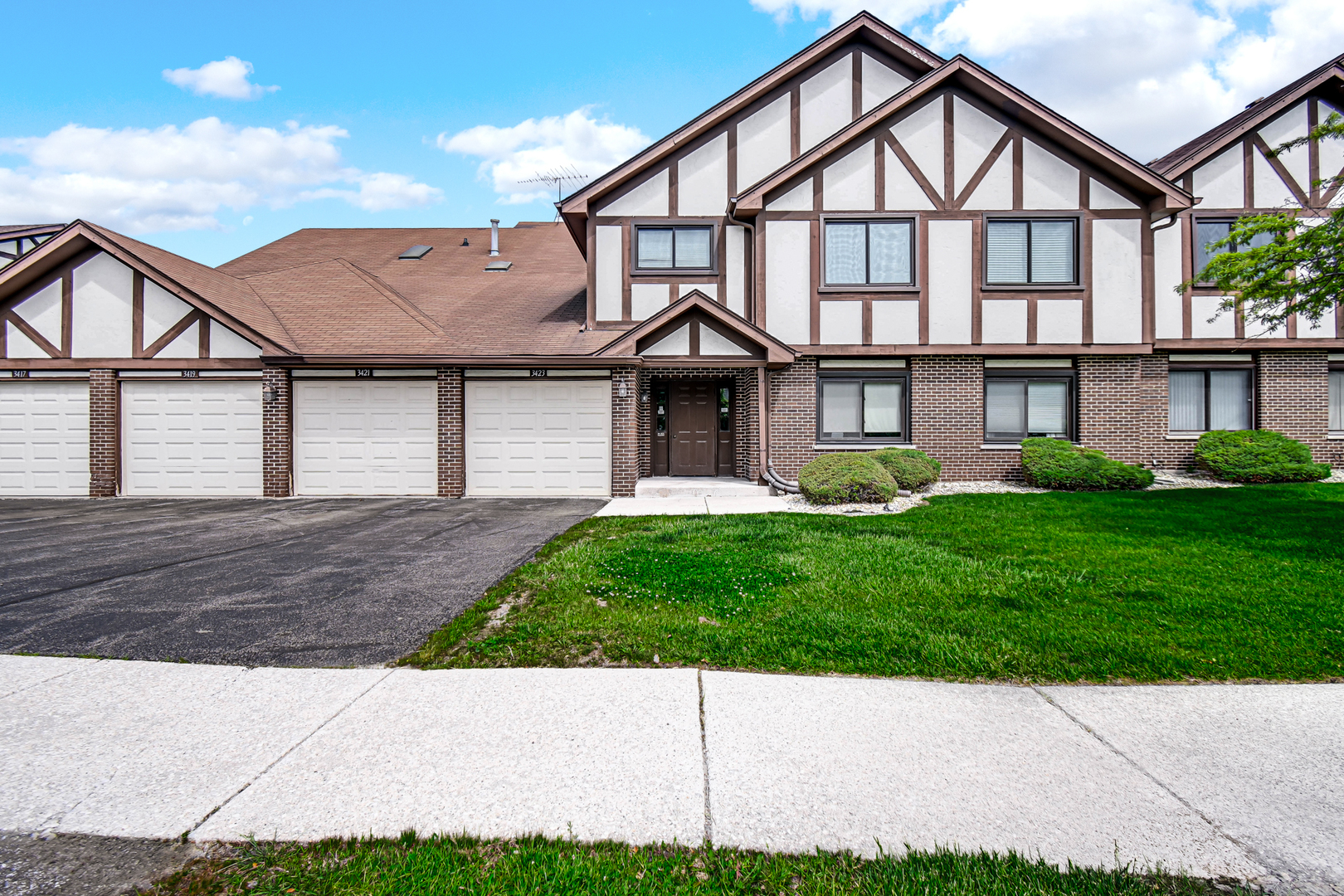 3417 Huntley Terrace, Crete, IL