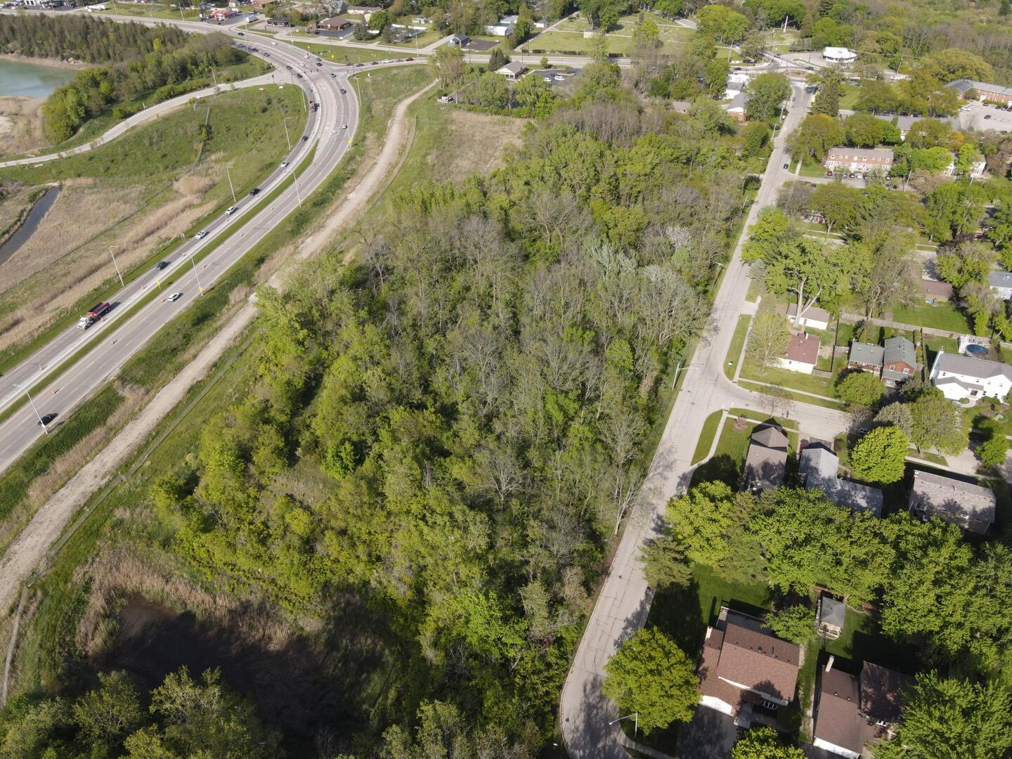 108 Arrowhead Drive, Algonquin, IL