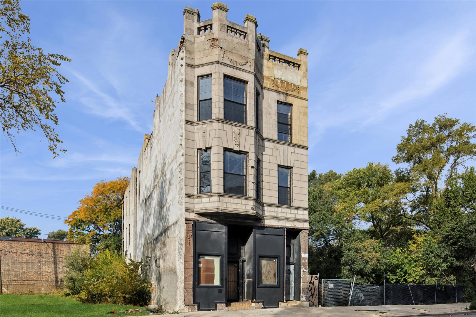 816 S California Avenue, Chicago, IL