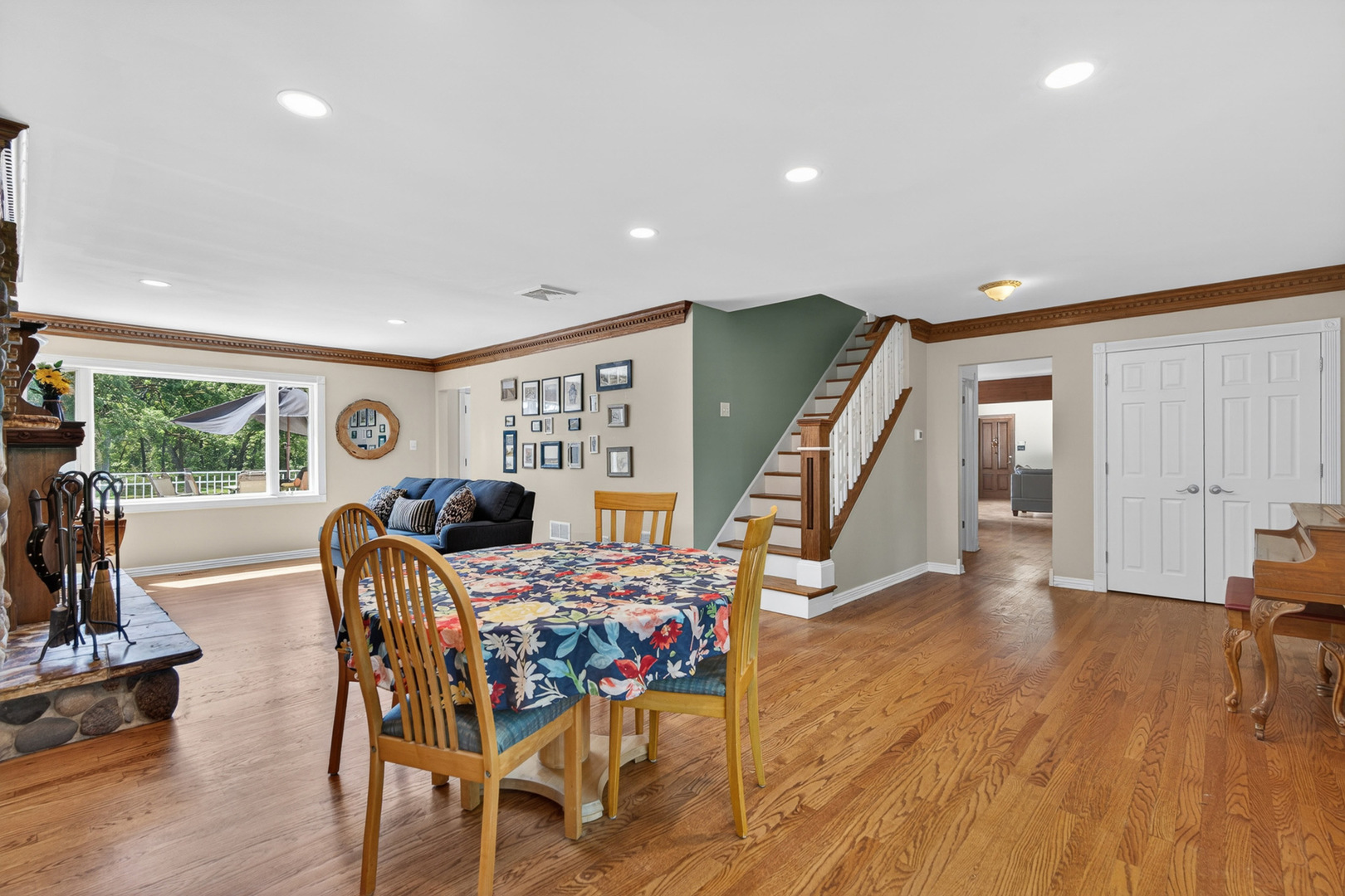 39700 N Dilleys Road, Wadsworth, IL