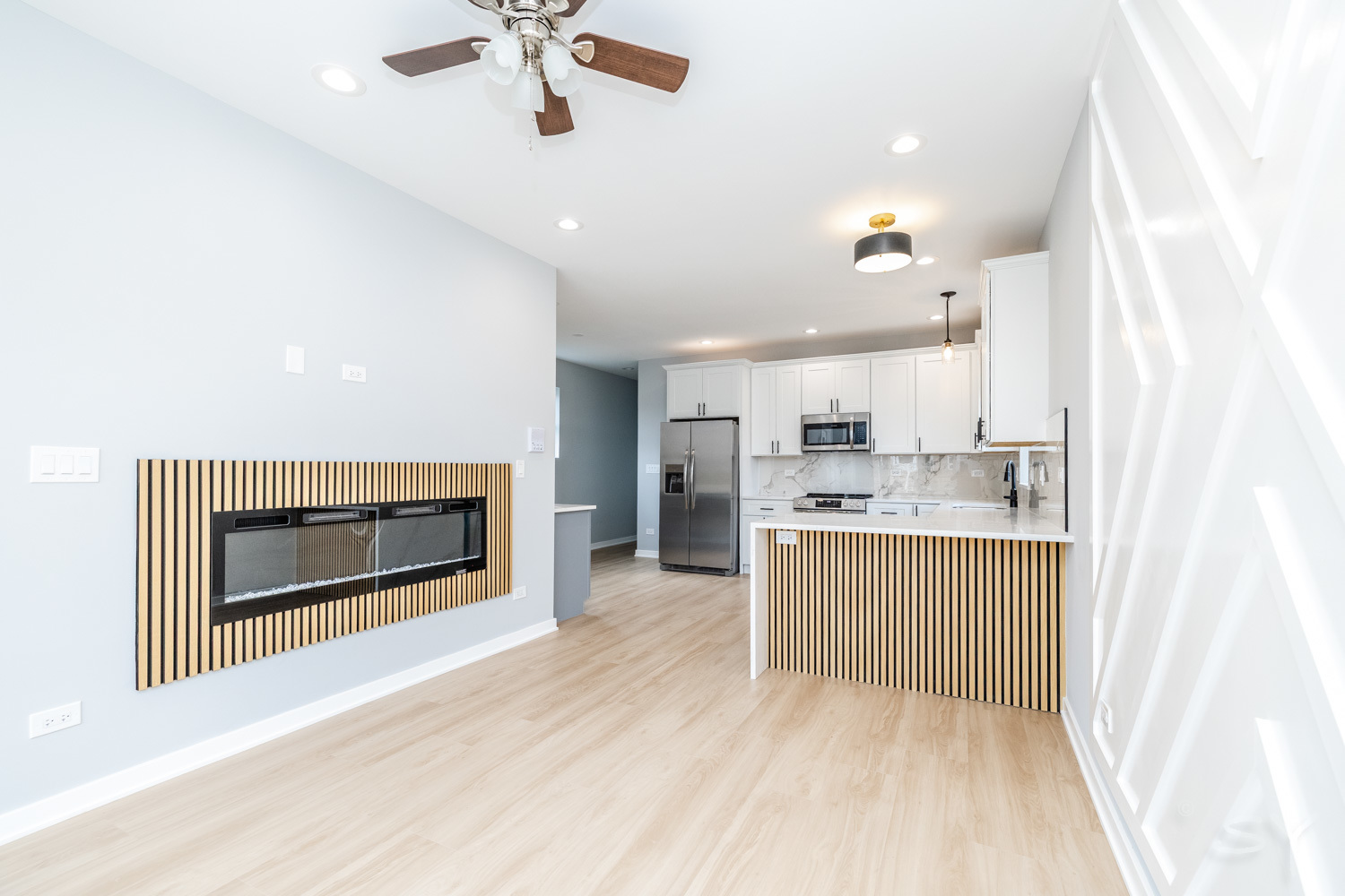 3119 W Flournoy Street, Chicago, IL