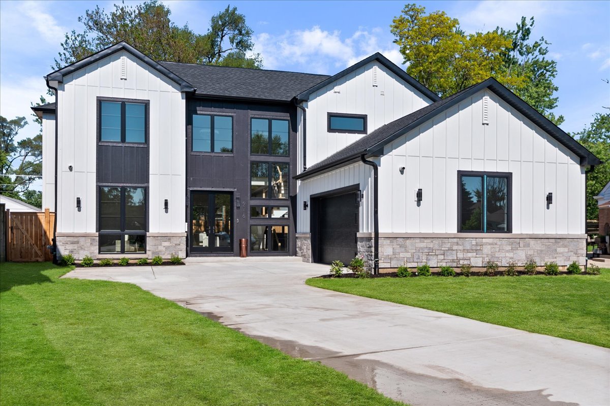 9516 Marion Avenue, Morton Grove, IL