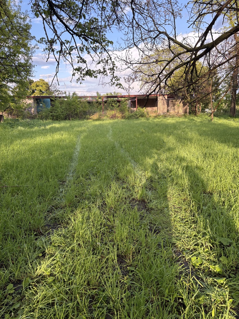 13523 S Sawyer Avenue, Robbins, IL