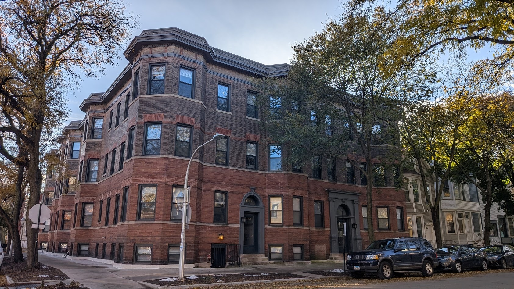 1101 W George Street #G, Chicago, IL