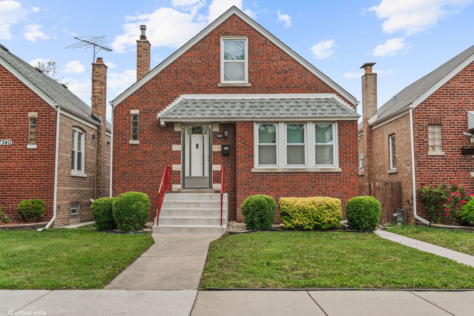 7338 W 57th Street, Summit, IL