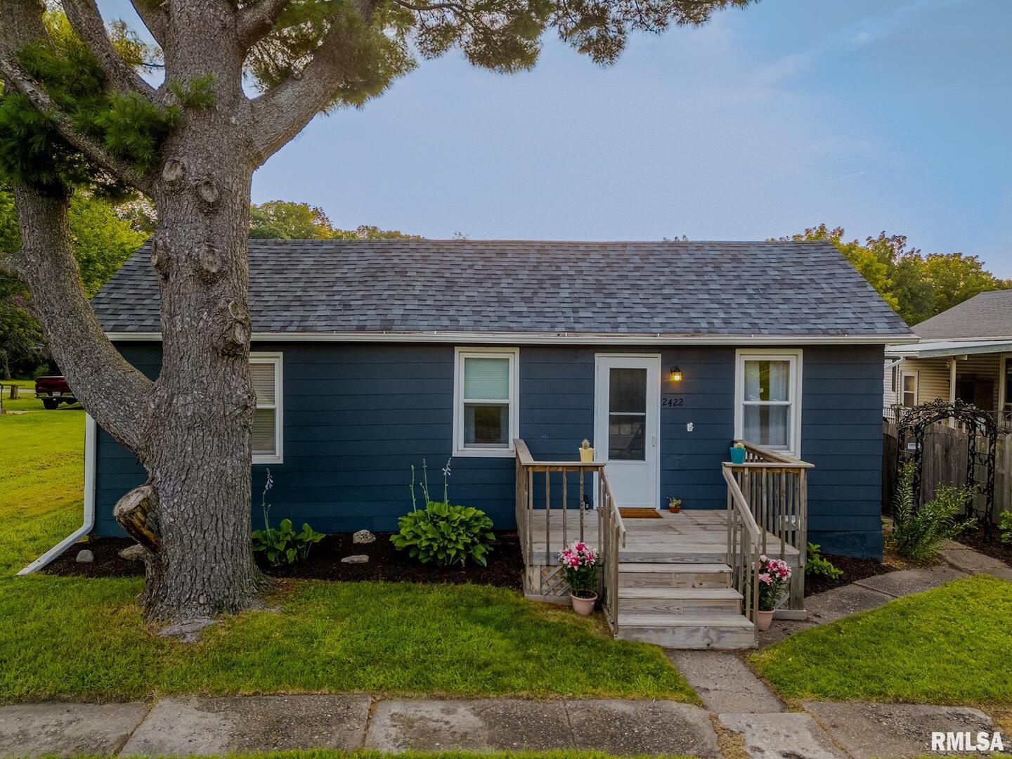 2422 1ST Street, Coal Valley, IL
