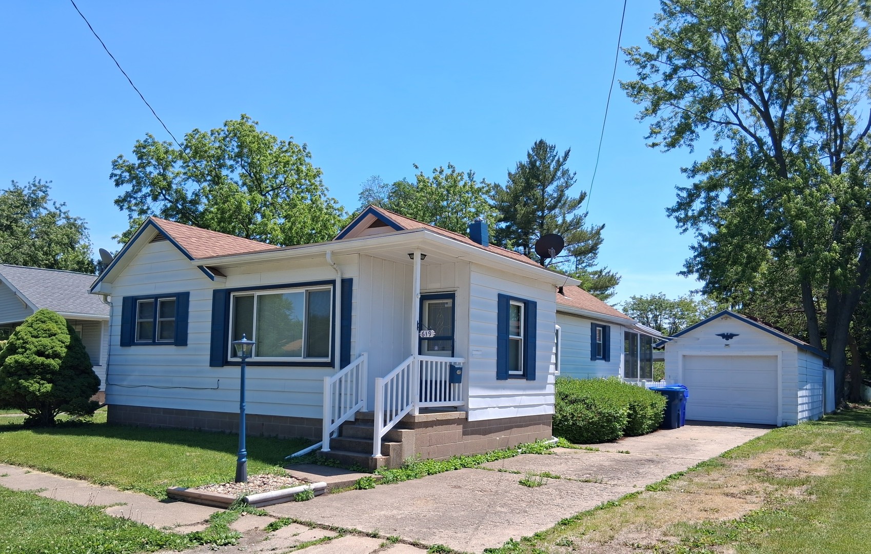 619 Dewey Avenue, Kewanee, IL