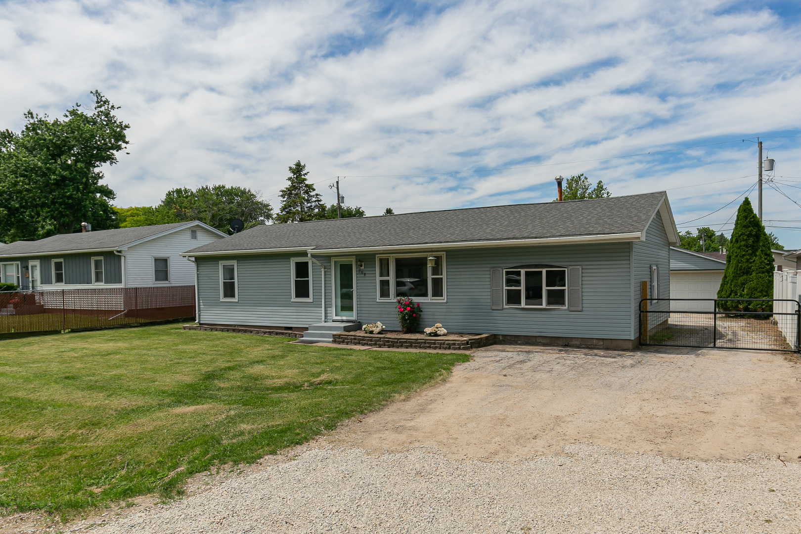 108 E 5th Street, Coal Valley, IL