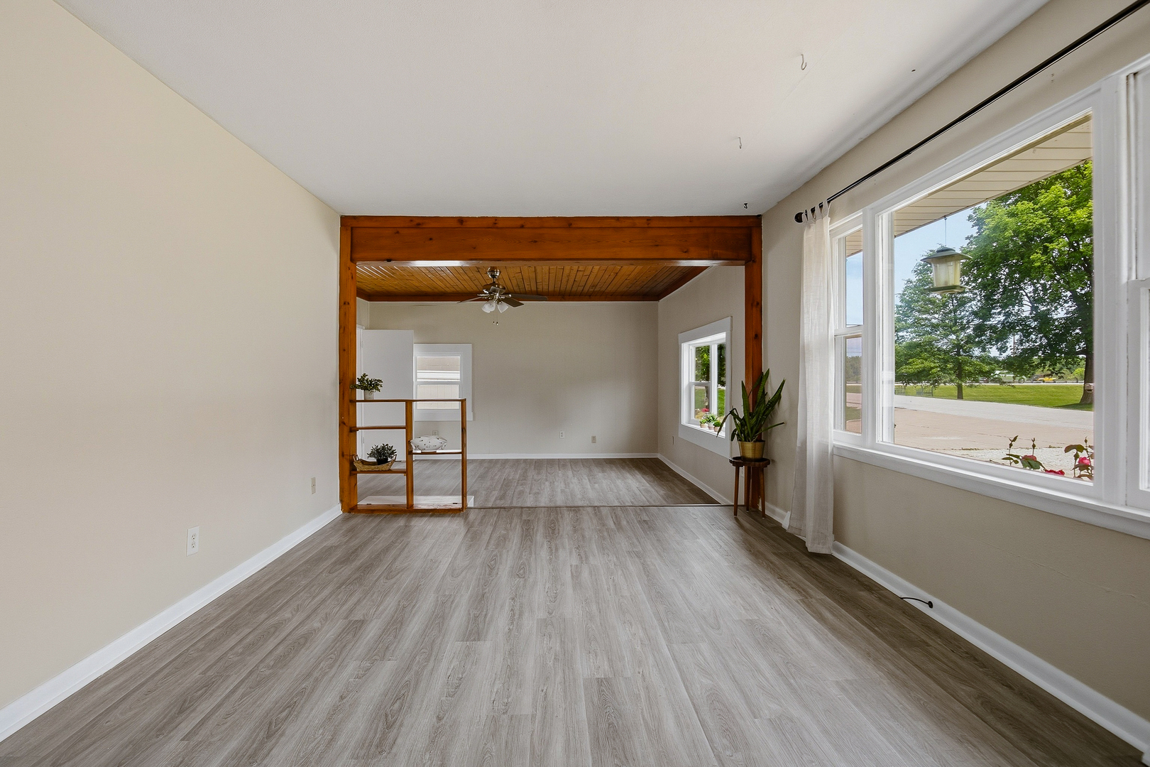 108 E 5th Street, Coal Valley, IL