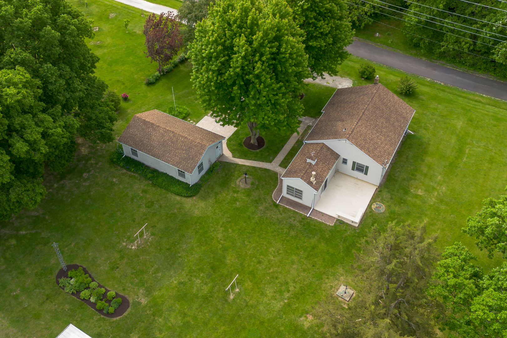 698 N 2853rd Road, Lasalle, IL
