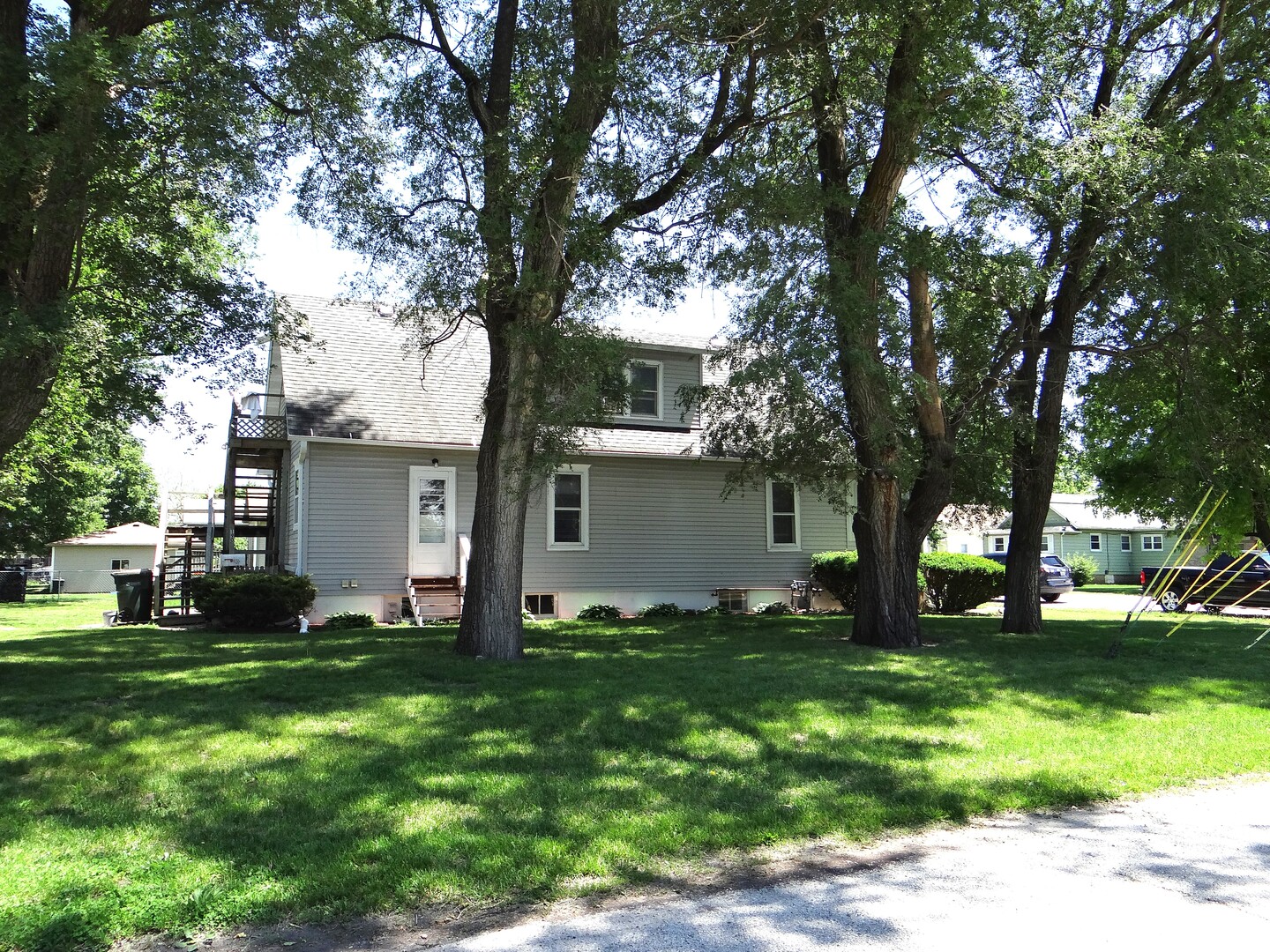 190 W Maple Street, Coal City, IL