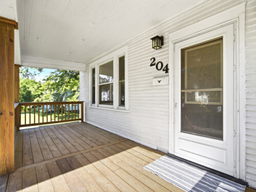 204 E Third Street, El Paso, IL