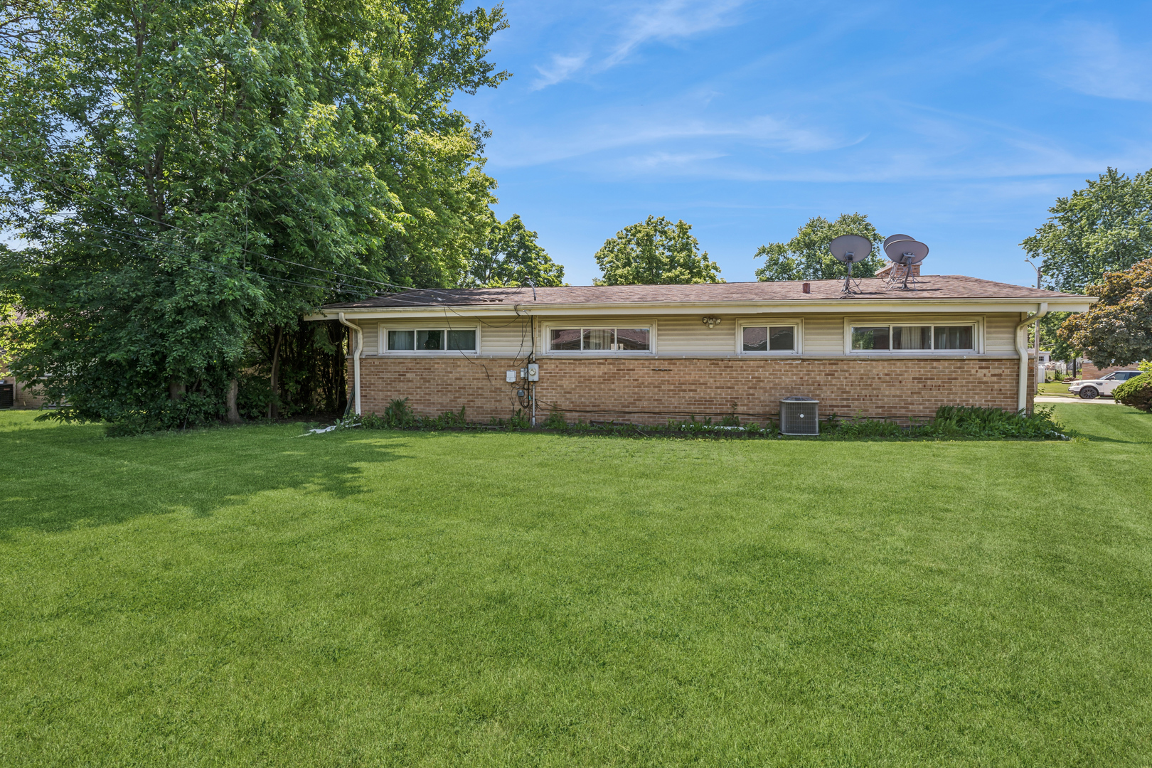 7314 Foster Street, Morton Grove, IL