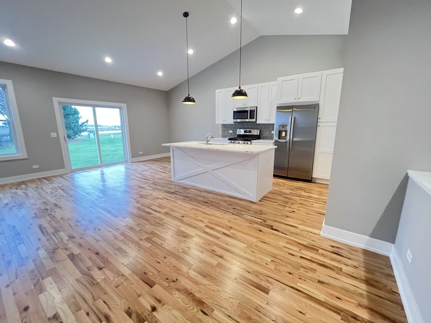 516 COBBLESTONE Circle, Harvard, IL