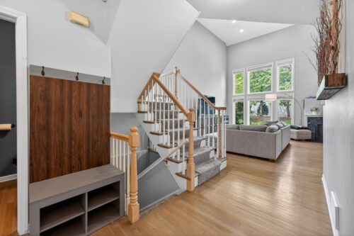 1051 W Sutton Court, Palatine, IL