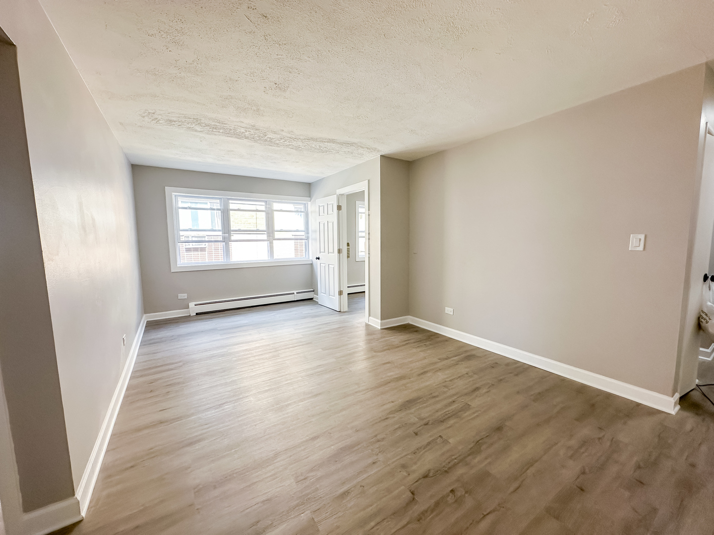 4300 N Keystone Avenue #3B, Chicago, IL