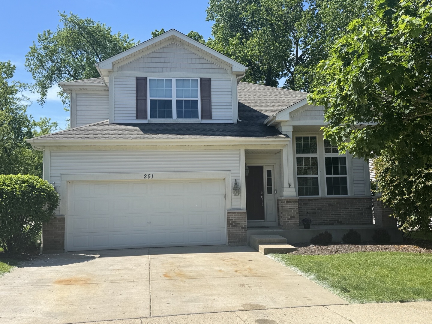 251 S Cornerstone Drive, Volo, IL