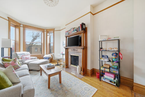 849 W NEWPORT Avenue #3, Chicago, IL