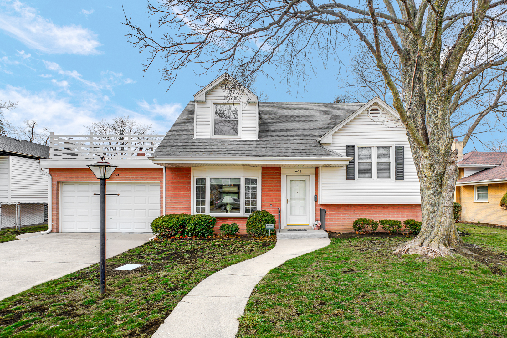 1604 S Greenwood Avenue, Park Ridge, IL