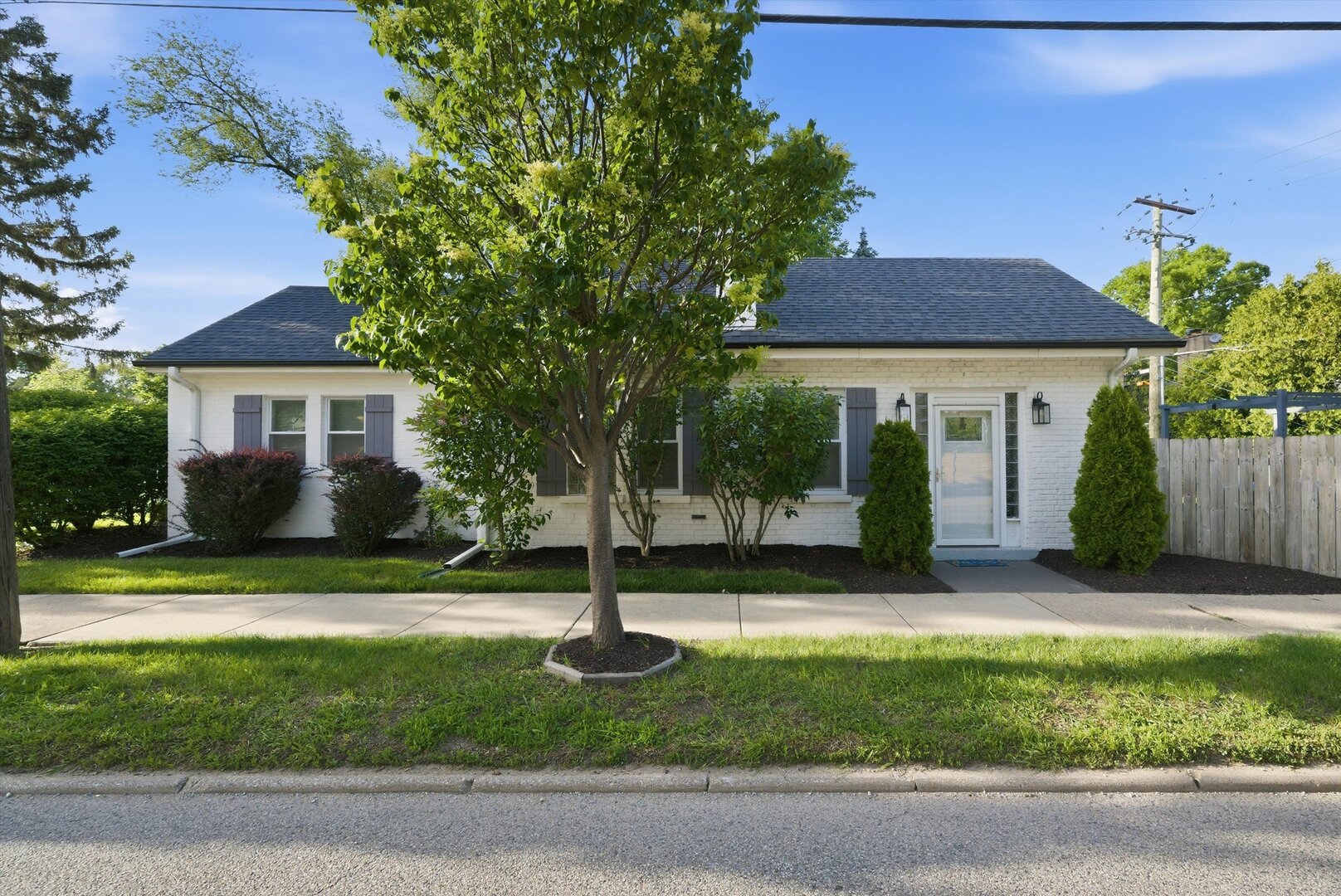 201 DOVER Avenue, La Grange, IL