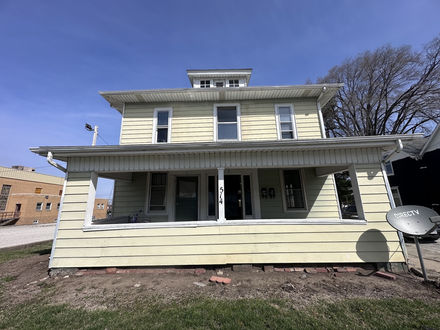 514 E Main Street, Hoopeston, IL