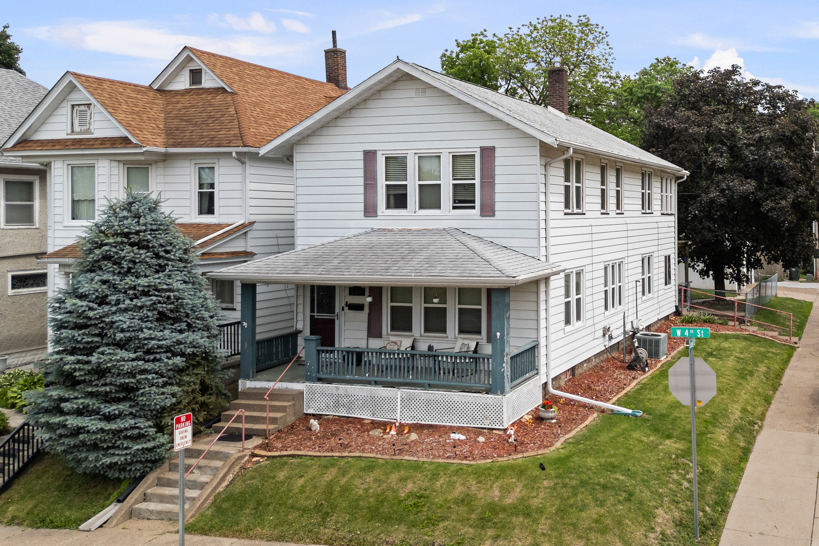 518 W 4th Street, Muscatine, IA