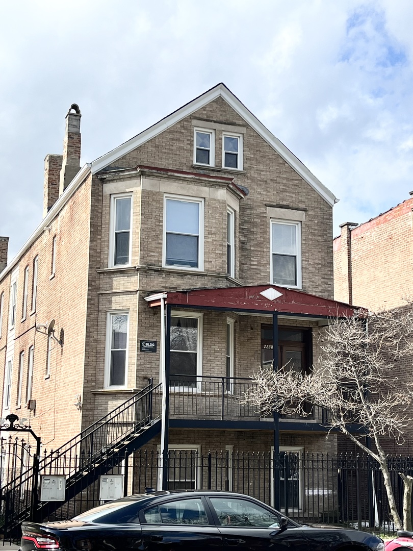 2238 S Homan Avenue #1R, Chicago, IL