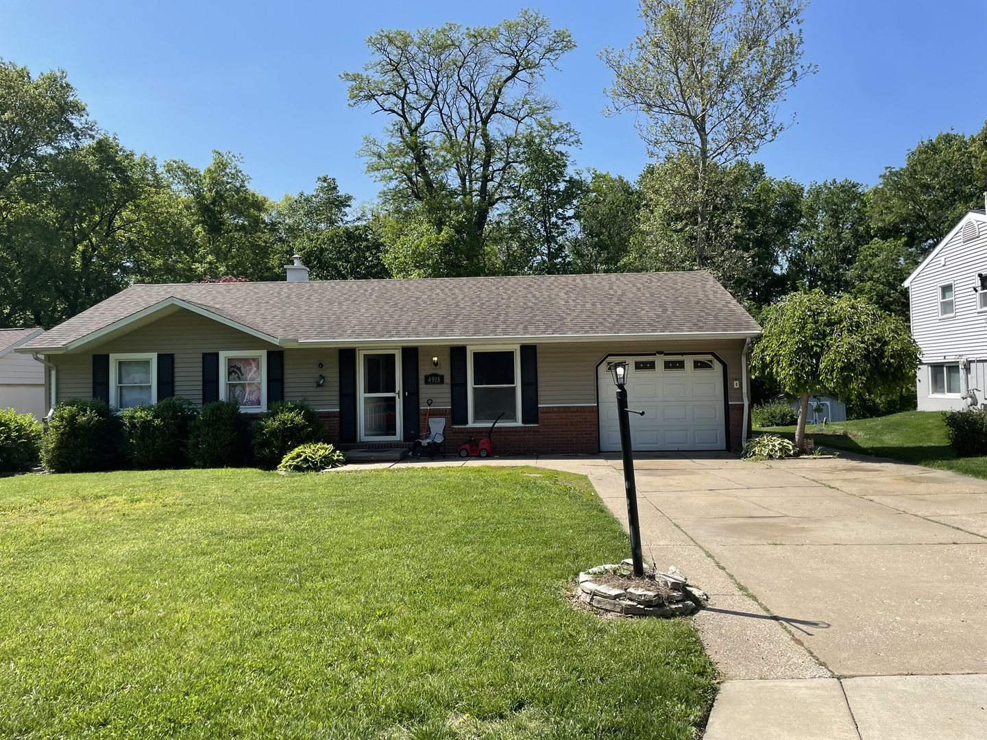 4918 W HOPEWOOD Lane, Peoria, IL