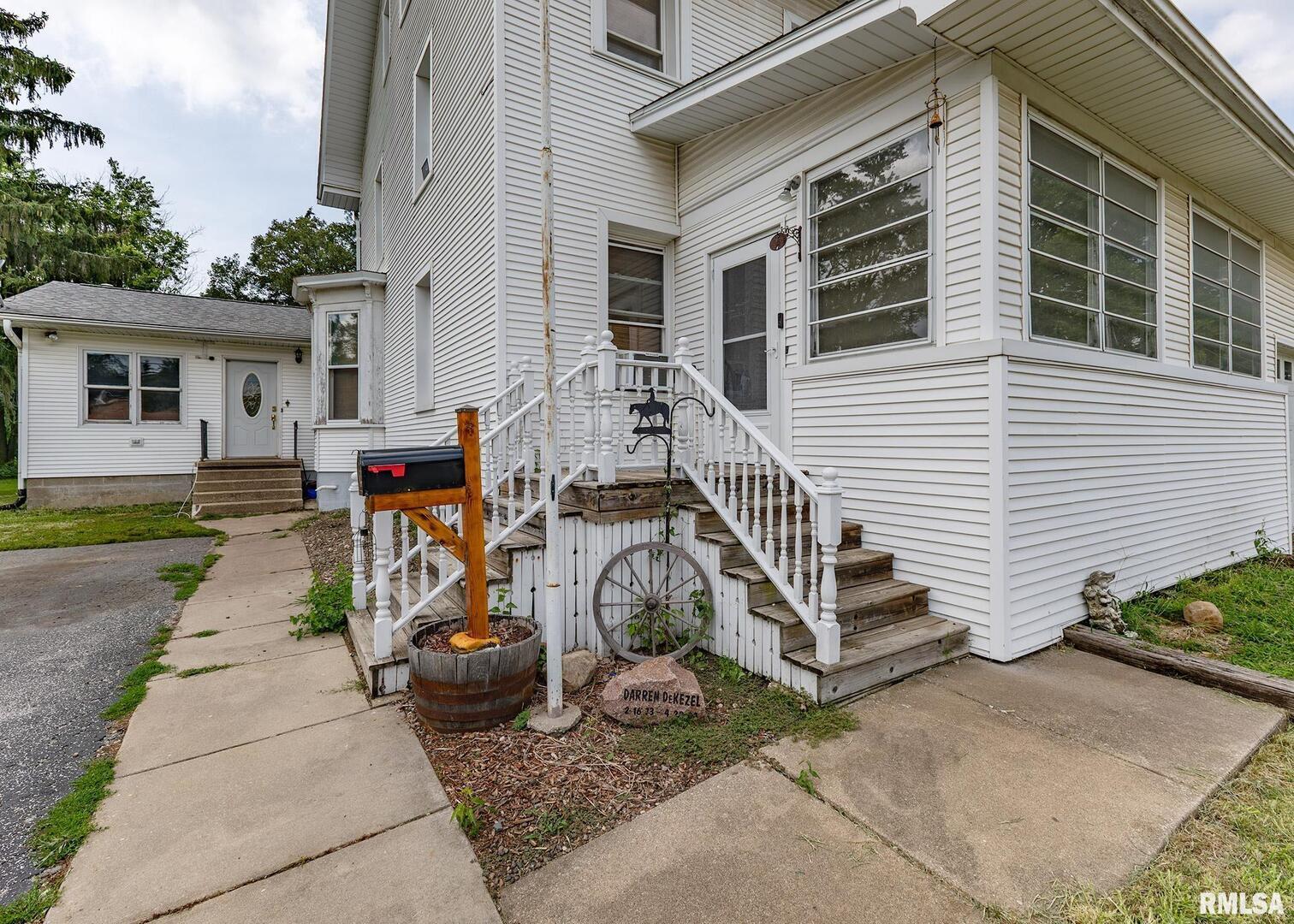 111 N WEST Street, Cambridge, IL