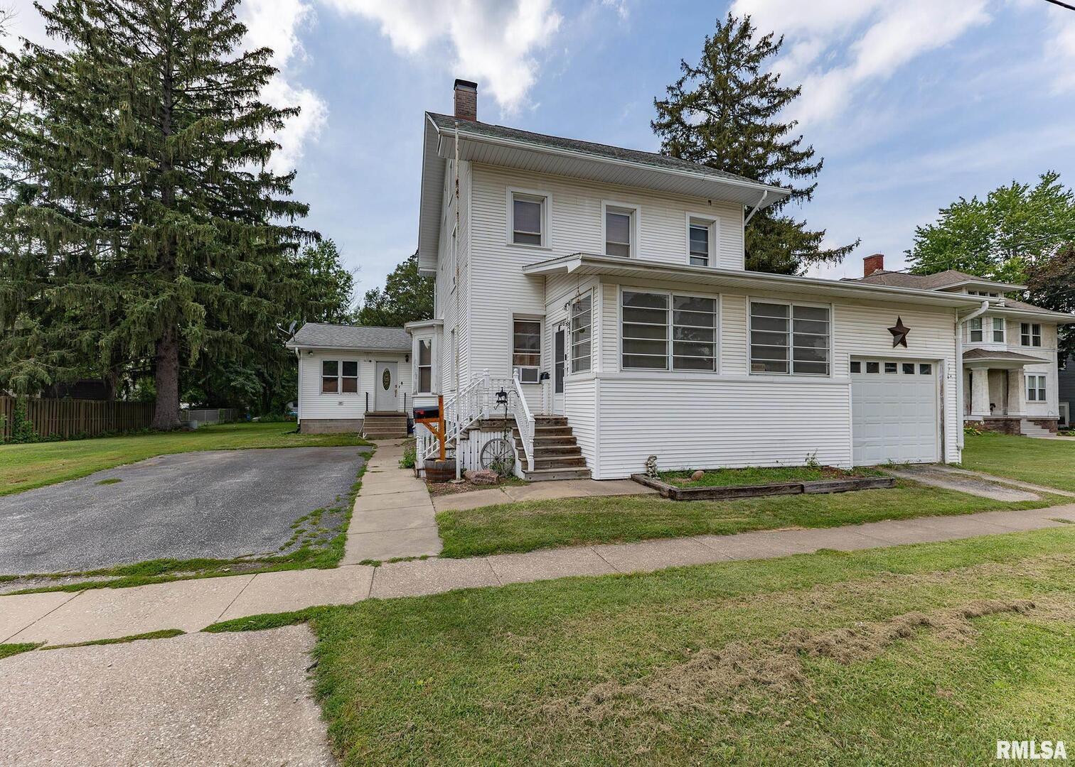 111 N WEST Street, Cambridge, IL