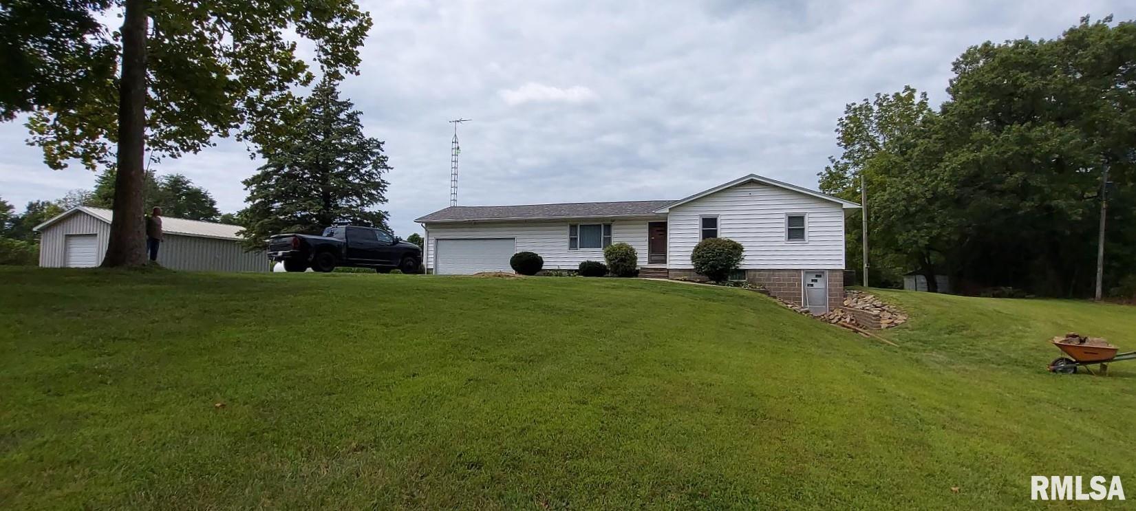 2390 US Hwy 150 N, Rio, IL
