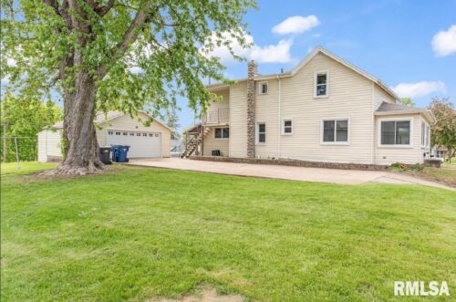 2823 N 3RD Street, Clinton, IA