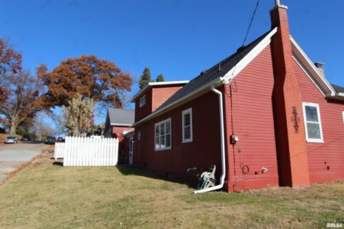1316 FLORENCE Avenue, Clinton, IA