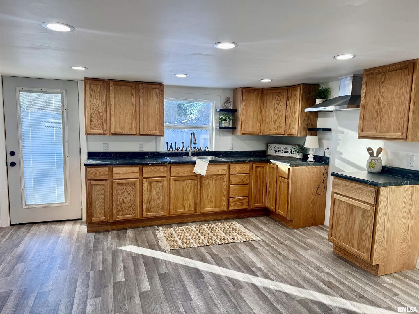 106 E Beeson Street, Joy, IL