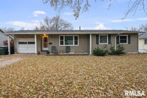 238 COLONY Drive, Davenport, IA