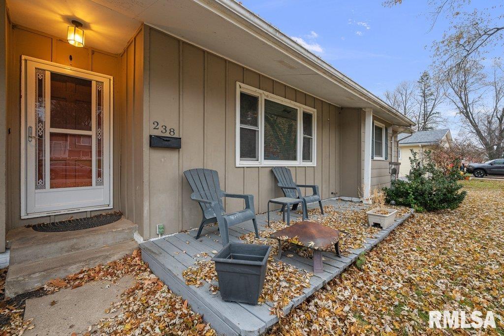 238 COLONY Drive, Davenport, IA