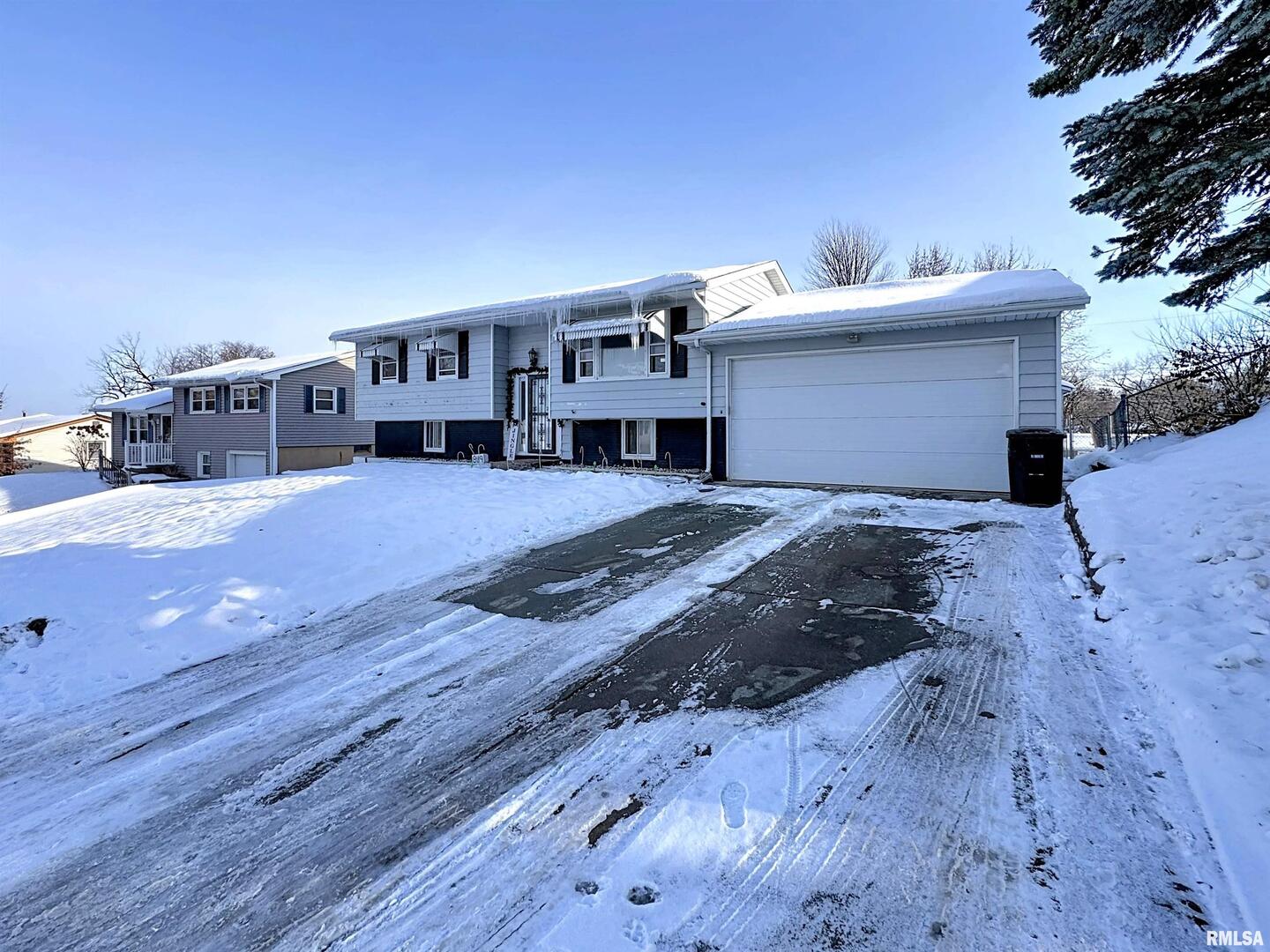 8119 10TH Street, RockIsland, IL