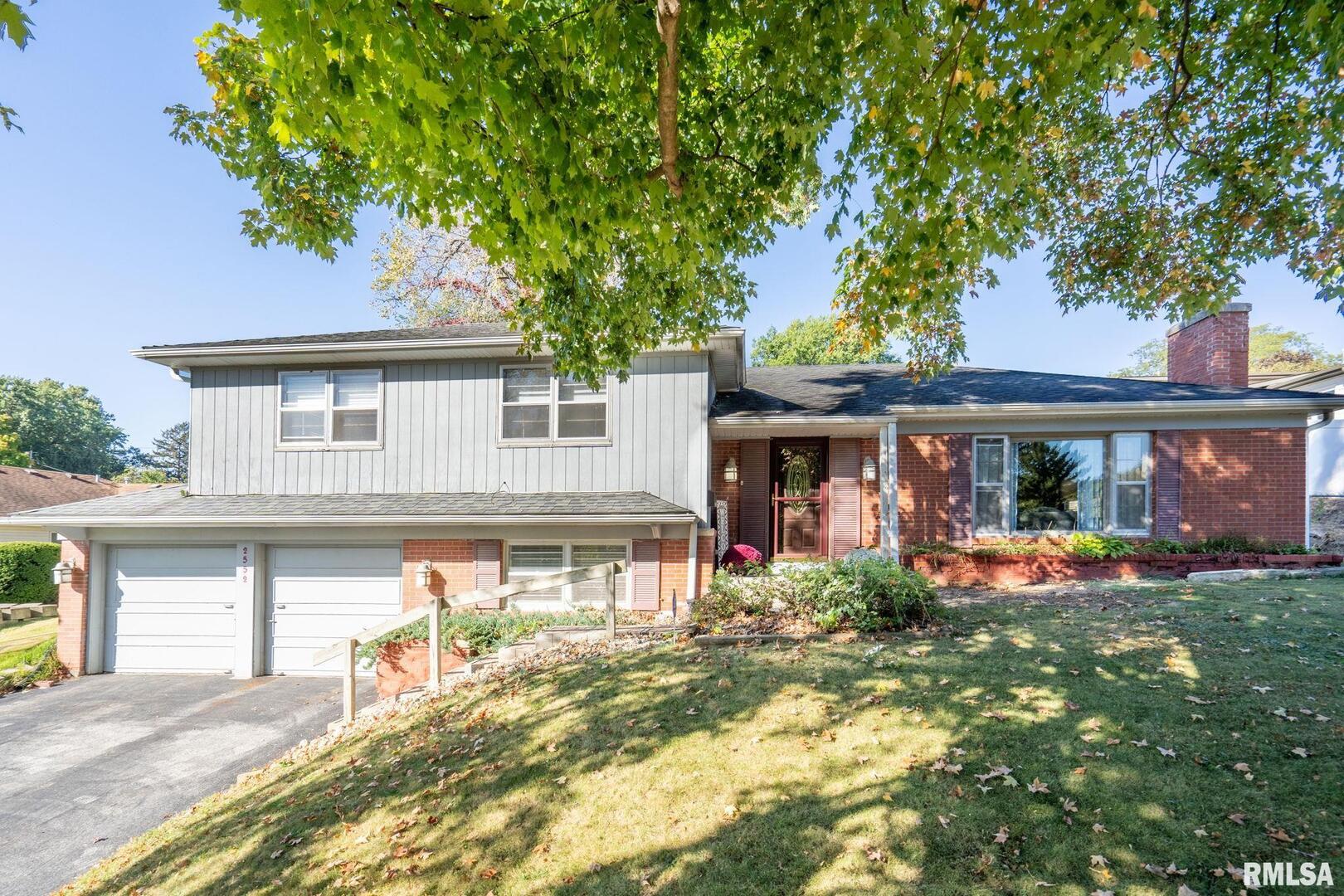 2552 37th Avenue, RockIsland, IL