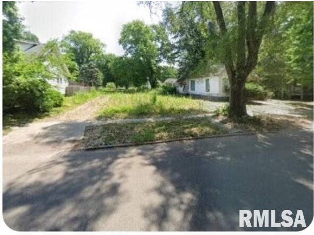 1132 N 3RD Street, Springfield, IL