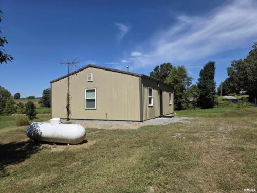 28 SIMPSON Lane, Elizabethtown, IL