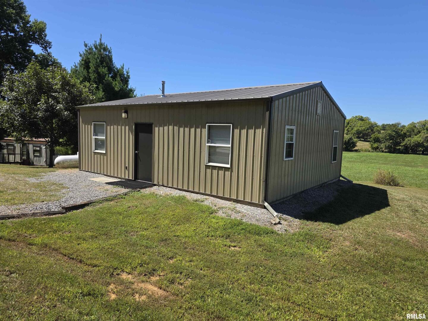 28 SIMPSON Lane, Elizabethtown, IL