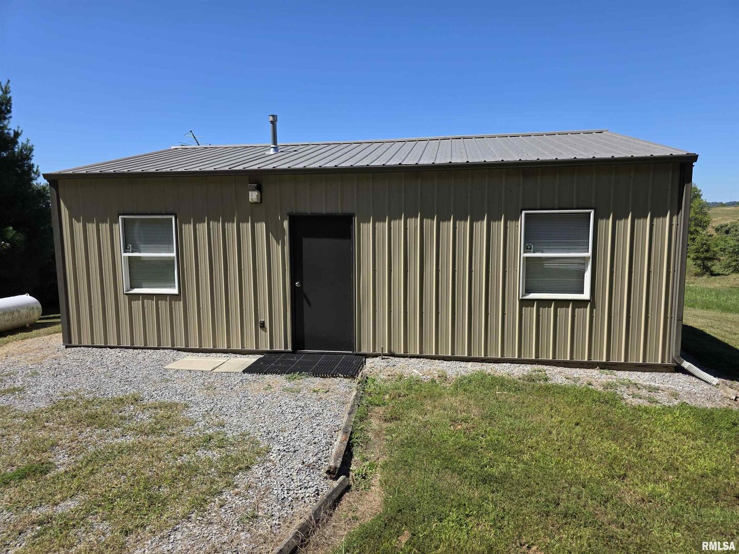 28 SIMPSON Lane, Elizabethtown, IL