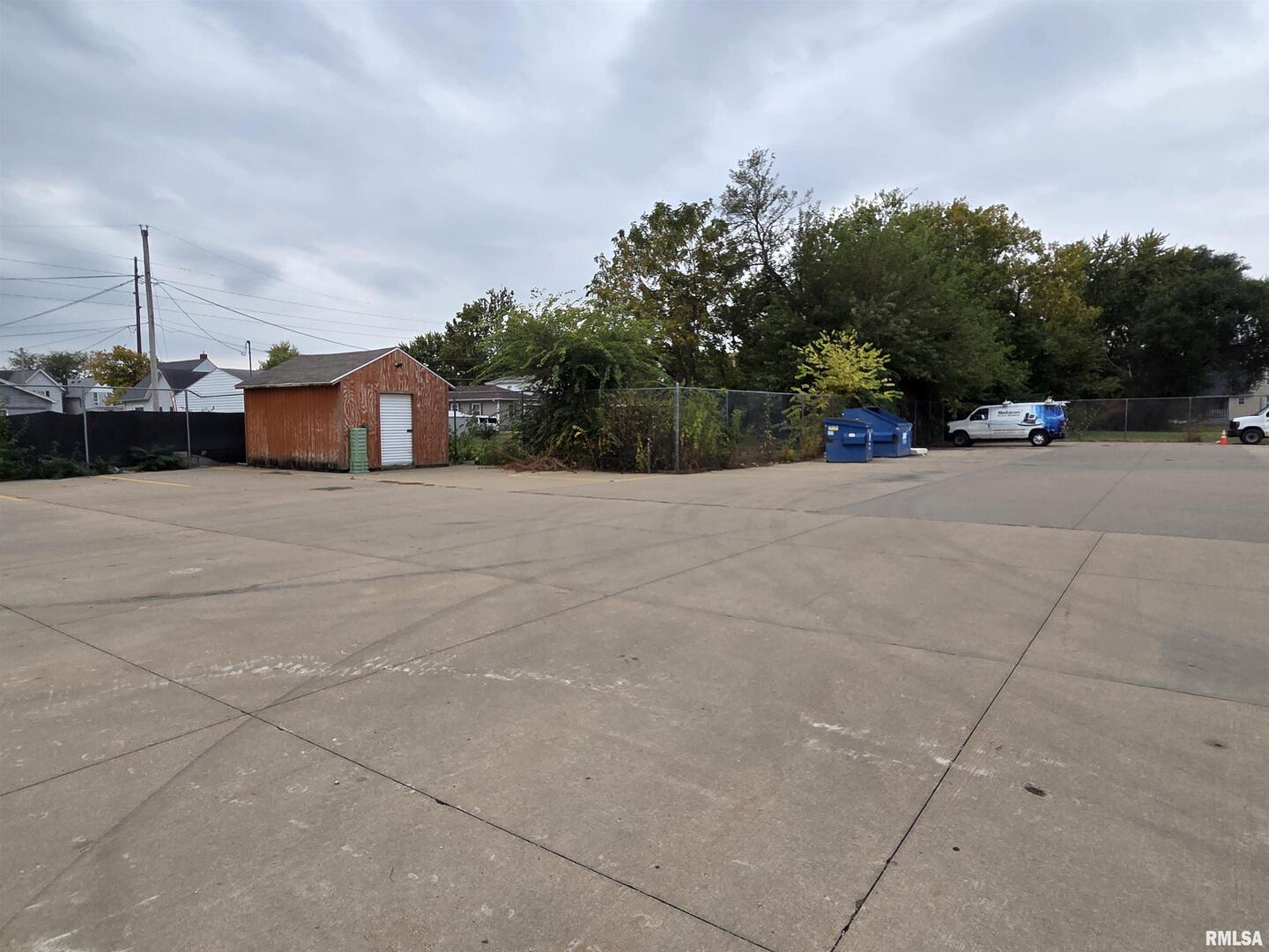112 N 2ND Street, Clinton, IA