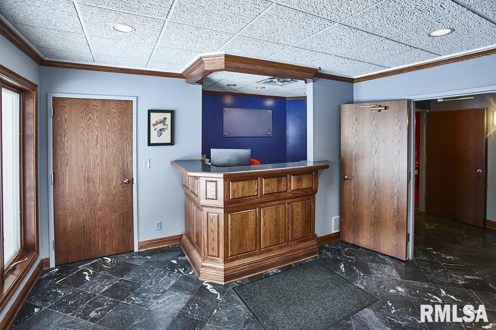 824 17TH Street, Moline, IL