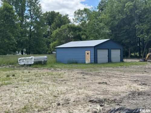 1249 S WASHINGTON Street, Duquoin, IL
