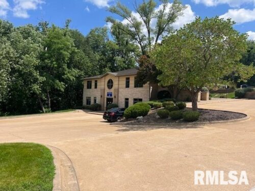 310 46TH Avenue, East Moline, IL
